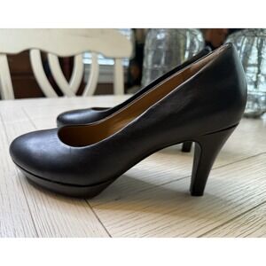 CLARKS ARTISAN Black Leather Classic 3" Heels Platform Pumps Shoe Women Sz 8.5 M